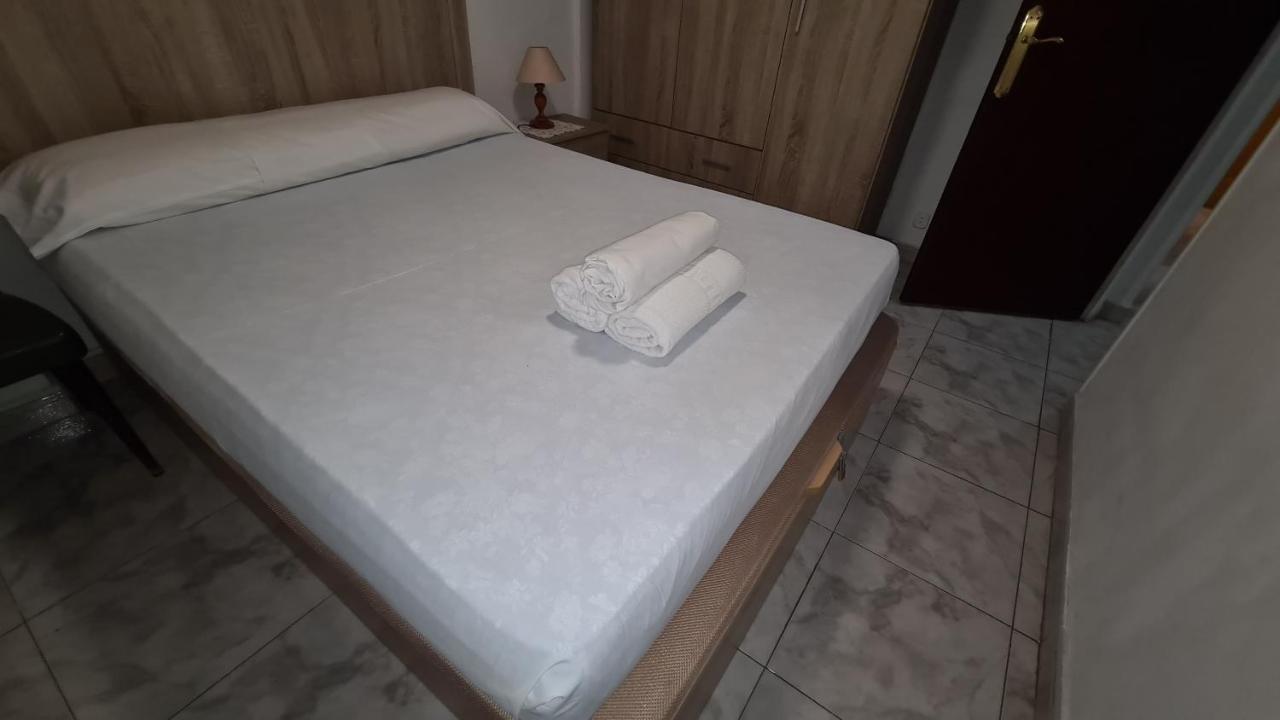 Apartamento Acacias I 3 If Бенідорм Екстер'єр фото